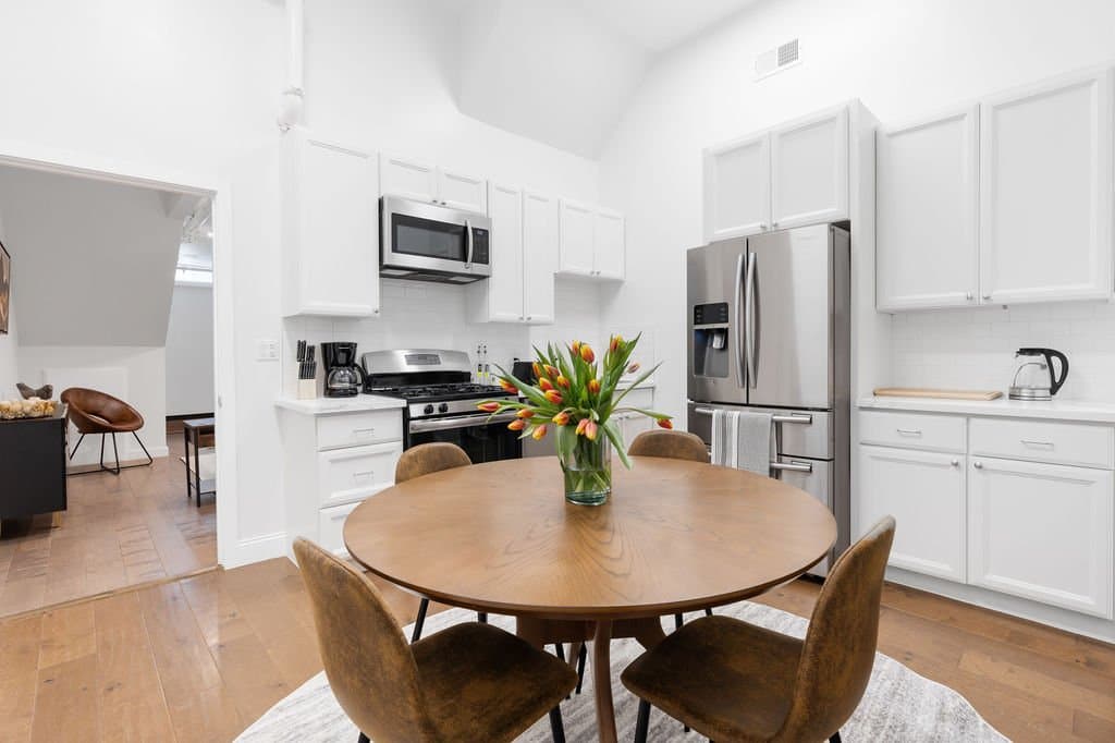 SAN FANCISCO Apartment: 85 Columbia Square