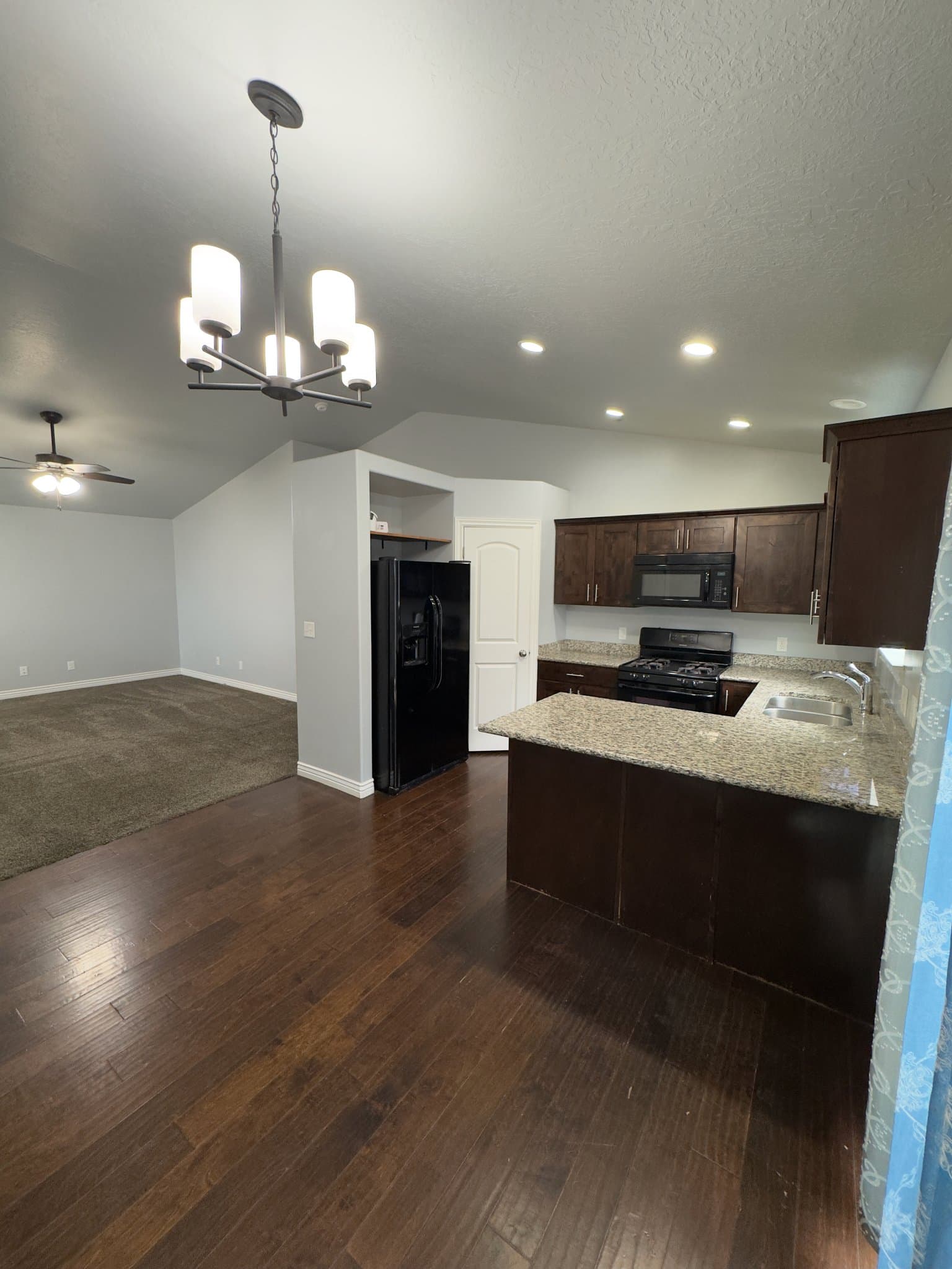 Eagle Mountain House: 1704 E Tumwater Ln