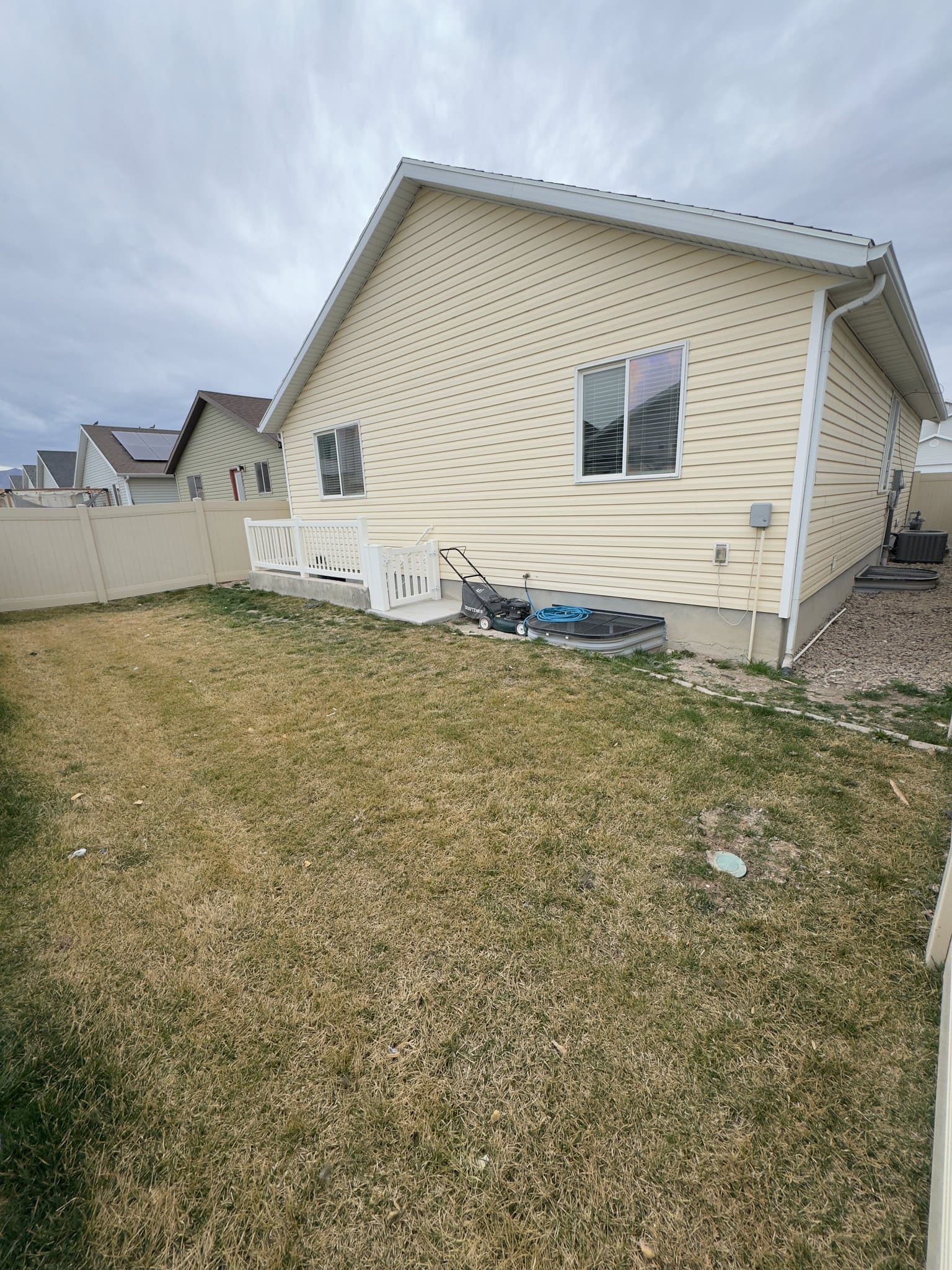 Eagle Mountain House: 1704 E Tumwater Ln