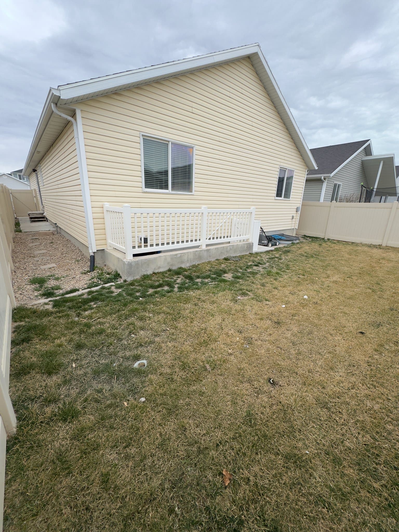 Eagle Mountain House: 1704 E Tumwater Ln