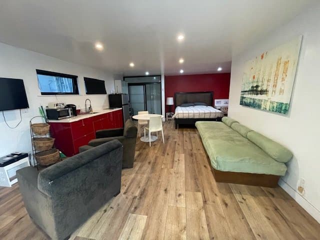 Marina Del Rey Multiplex: 126 Galleon St