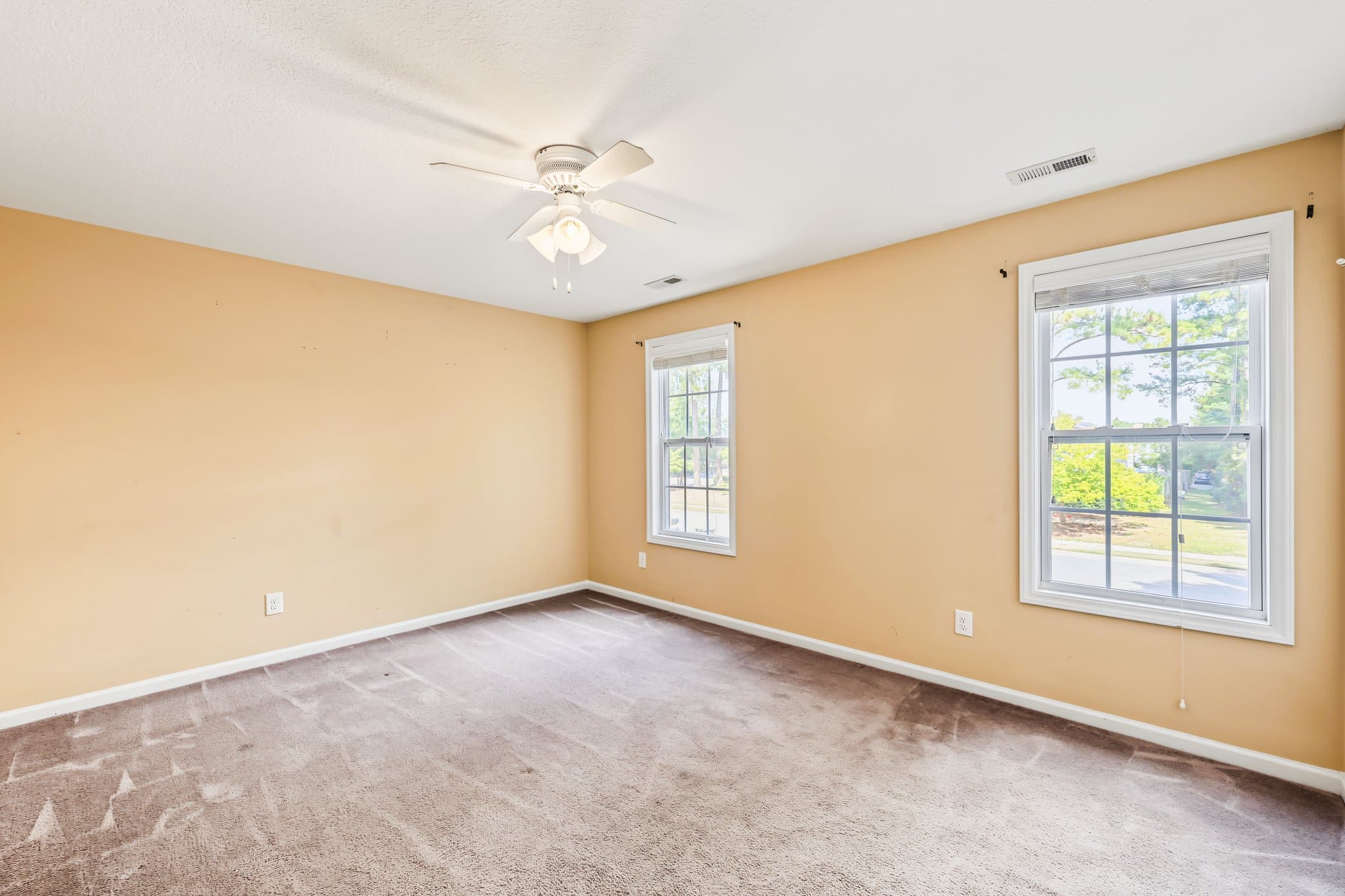 Greenville Townhome: 1004 Springforest rd