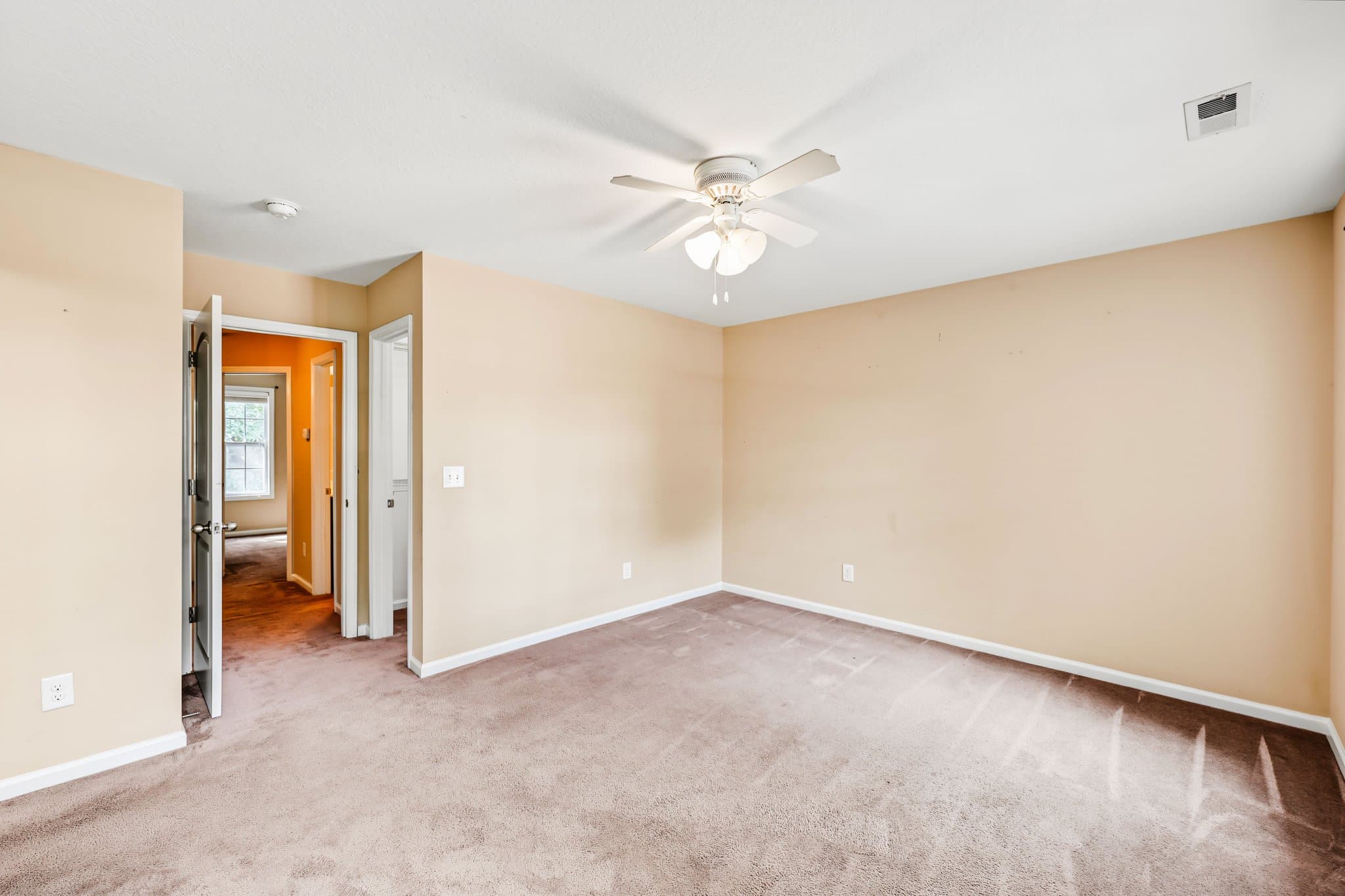 Greenville Townhome: 1004 Spring Forest Rd