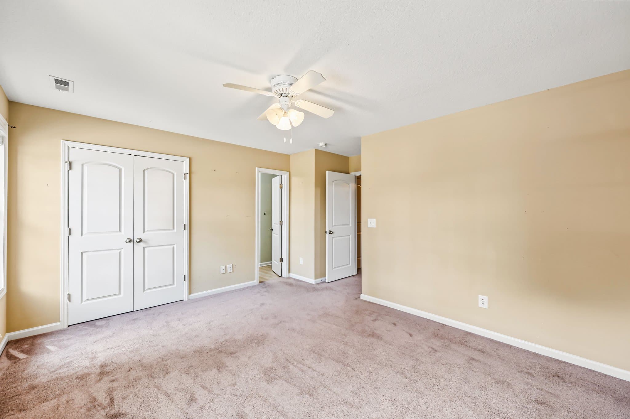 Greenville Townhome: 1004 Spring Forest Rd