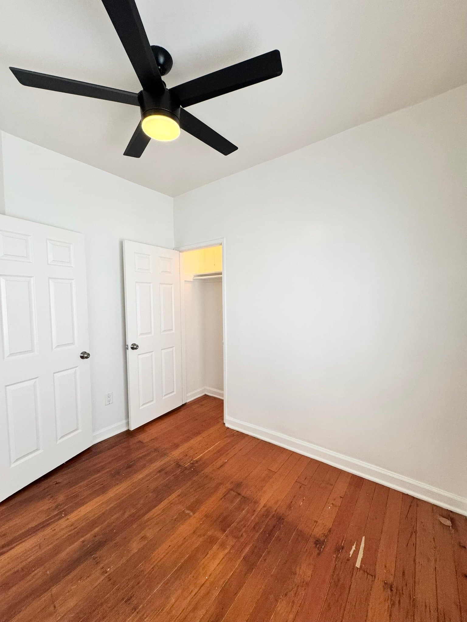 Los Angeles Apartment: 934 Arapahoe St