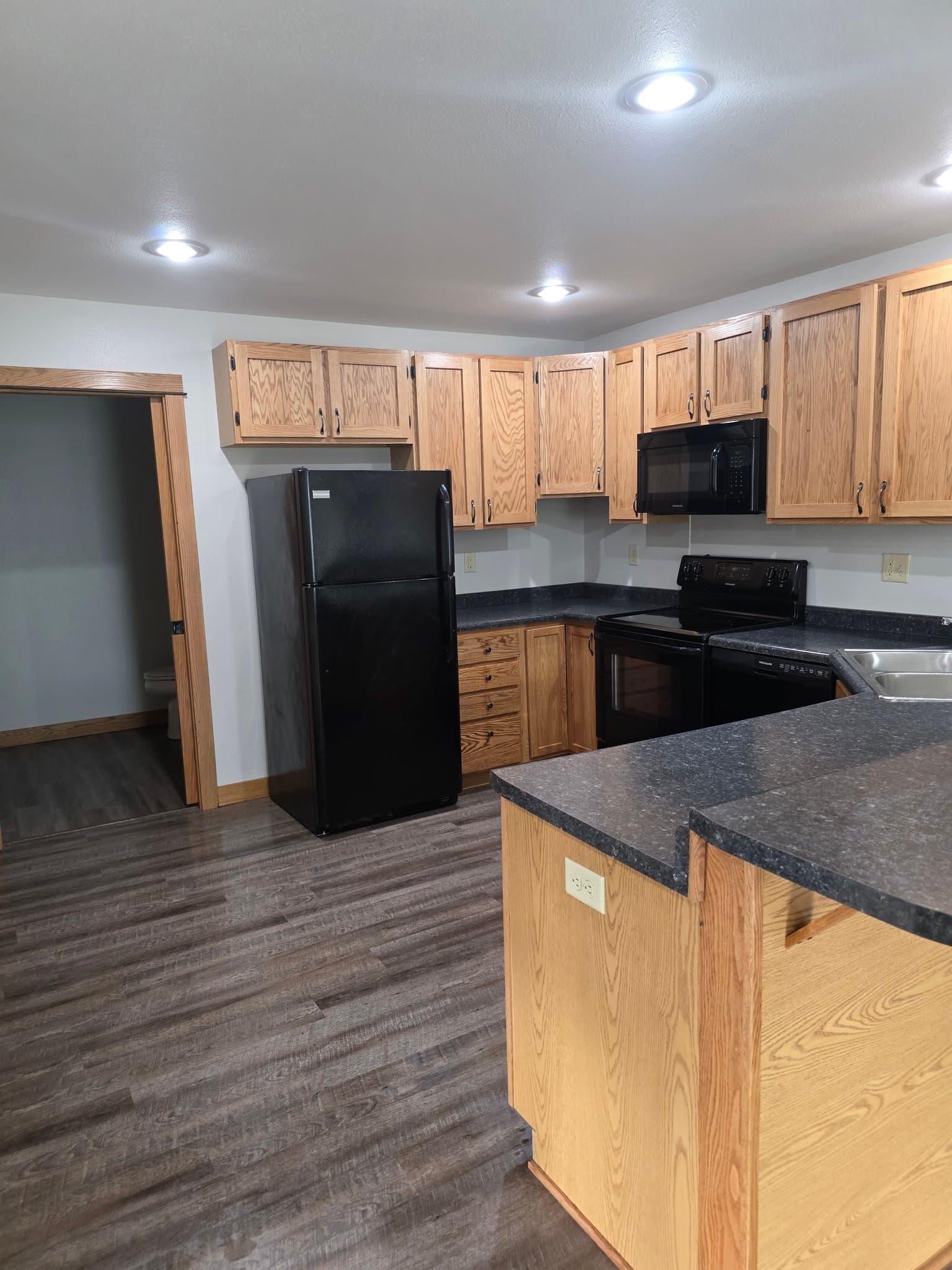 Bloomer Other: 112 Vine St