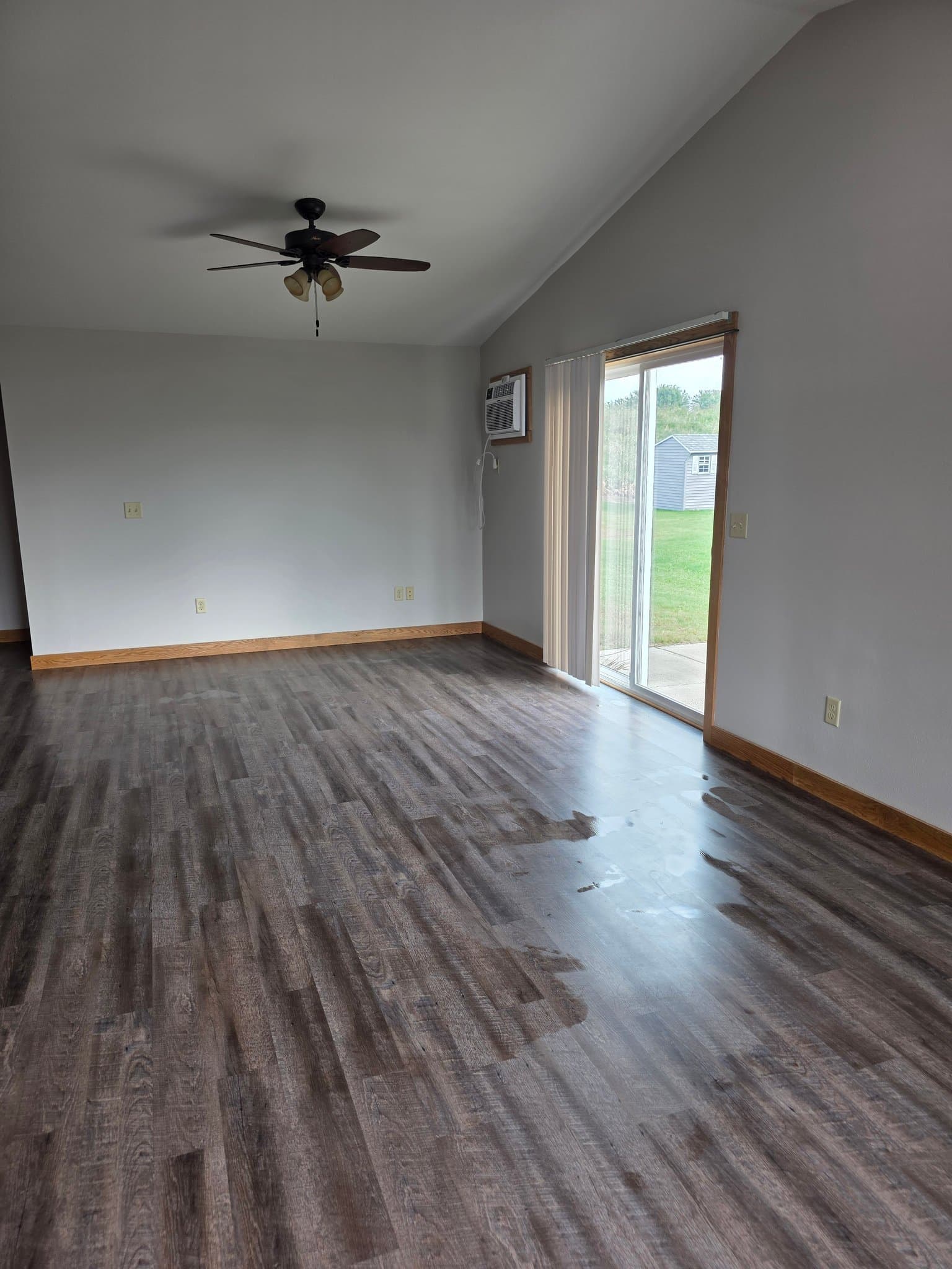Bloomer Other: 112 Vine St