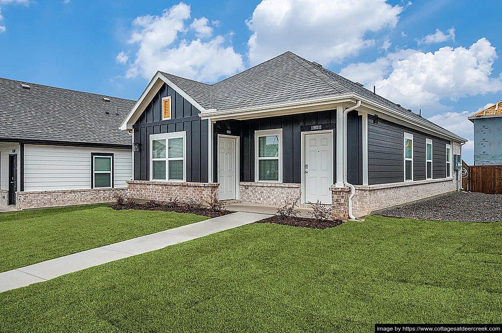 Fort Worth House: 1127 Eloise Dr