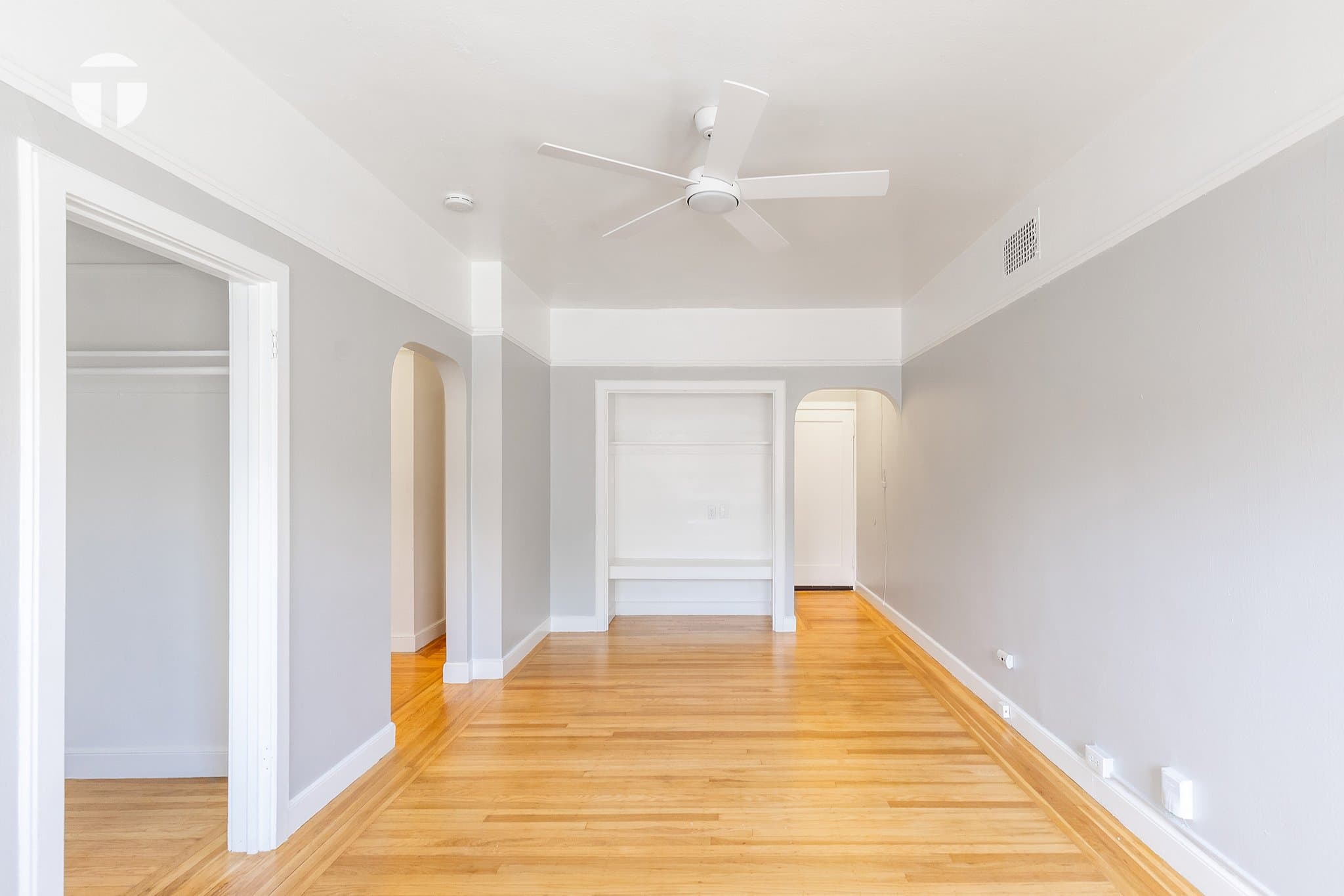 Sacramento Apartment: 2131 J St