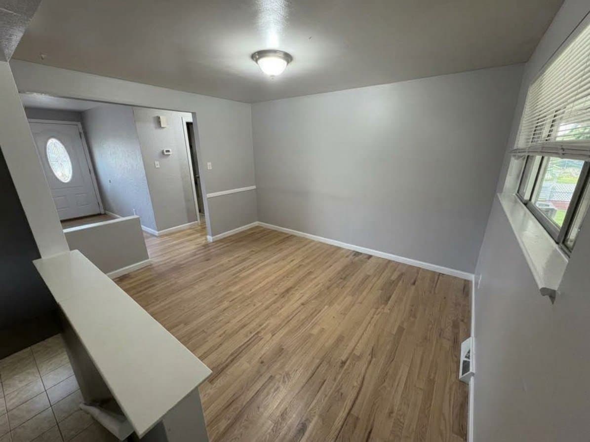 Denver House: 7641 Elmwood Ln