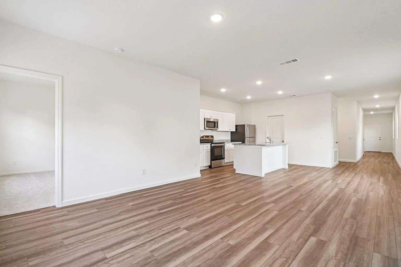 Conroe House: 9376 Boulder Blvd