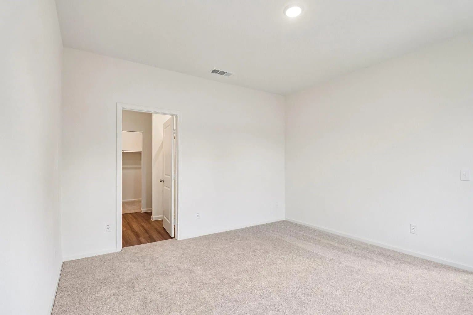 Conroe House: 9376 Boulder Blvd