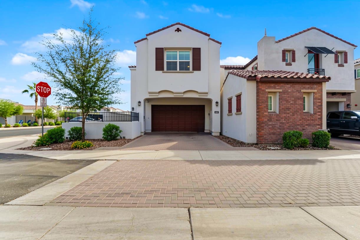 Gilbert House: 1497 E Megan St
