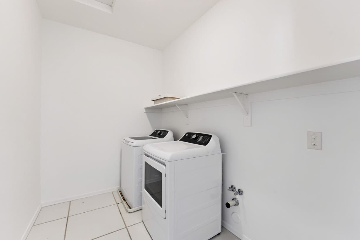 Gilbert House: 1497 E Megan St