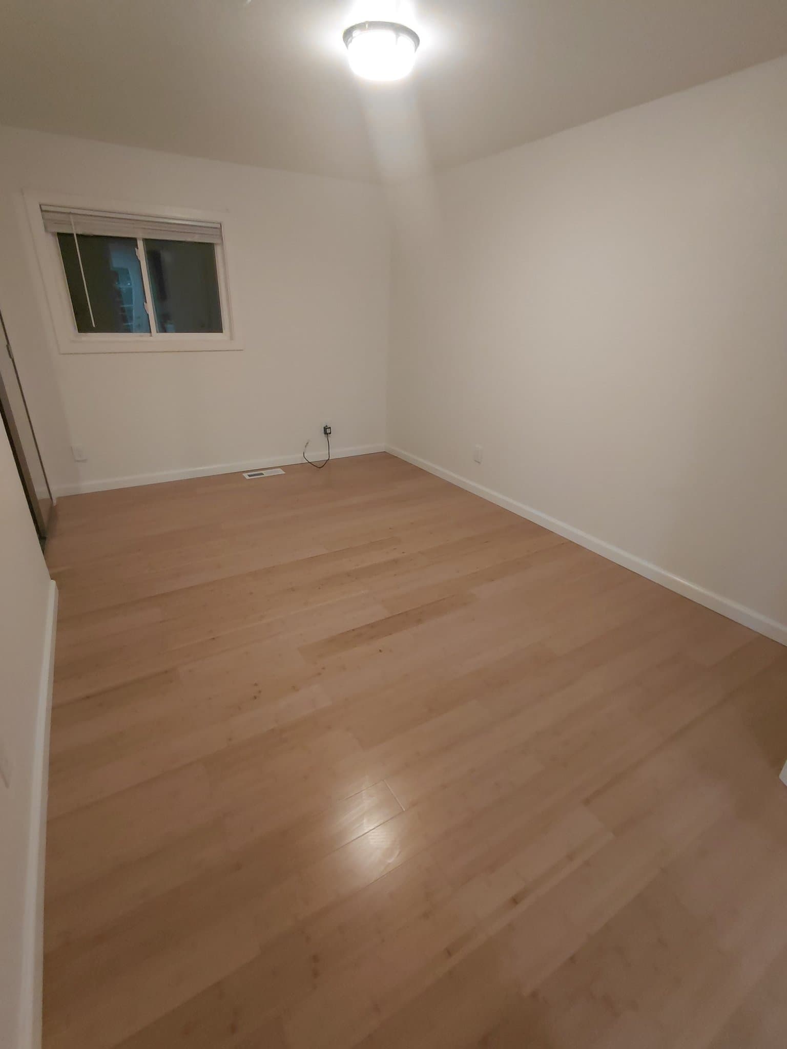 Richmond Apartment: 6170 Plymouth Ave