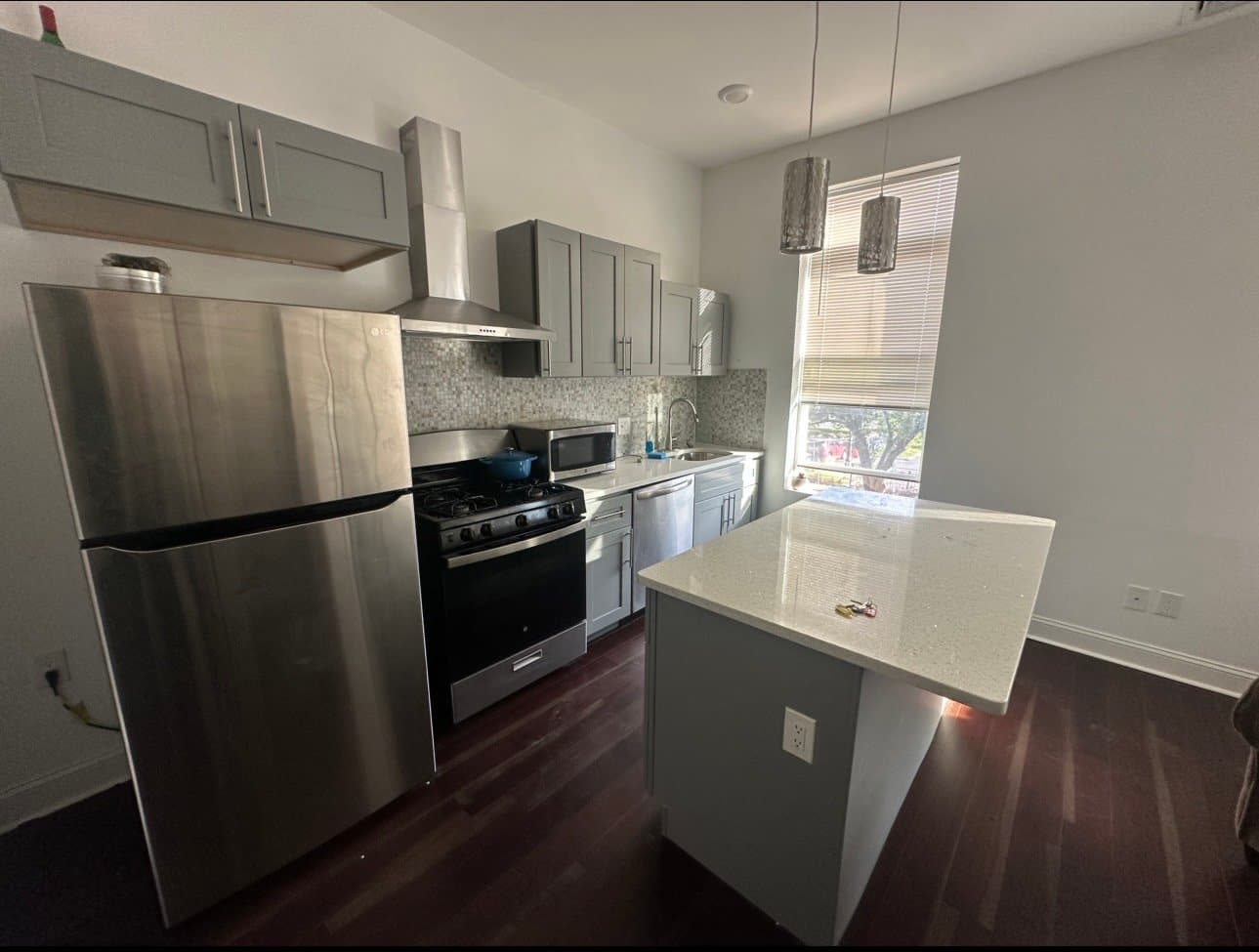 PHILADELPHIA Condo: 1635 w girard