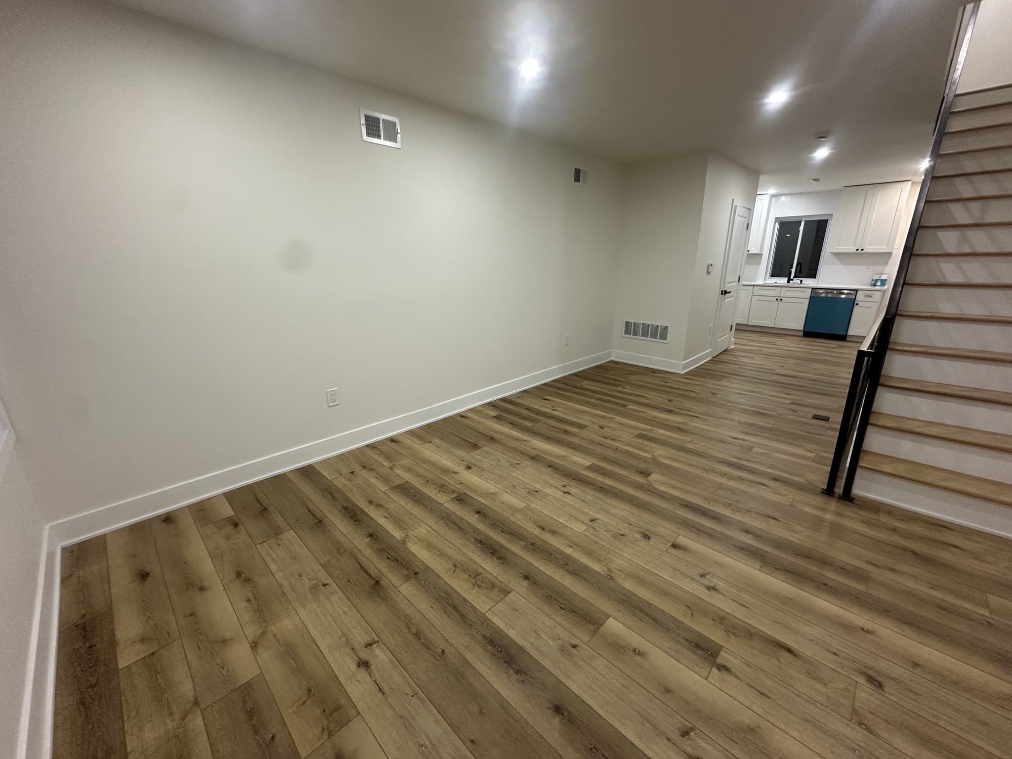 PHILADELPHIA House: 539 McClellan street