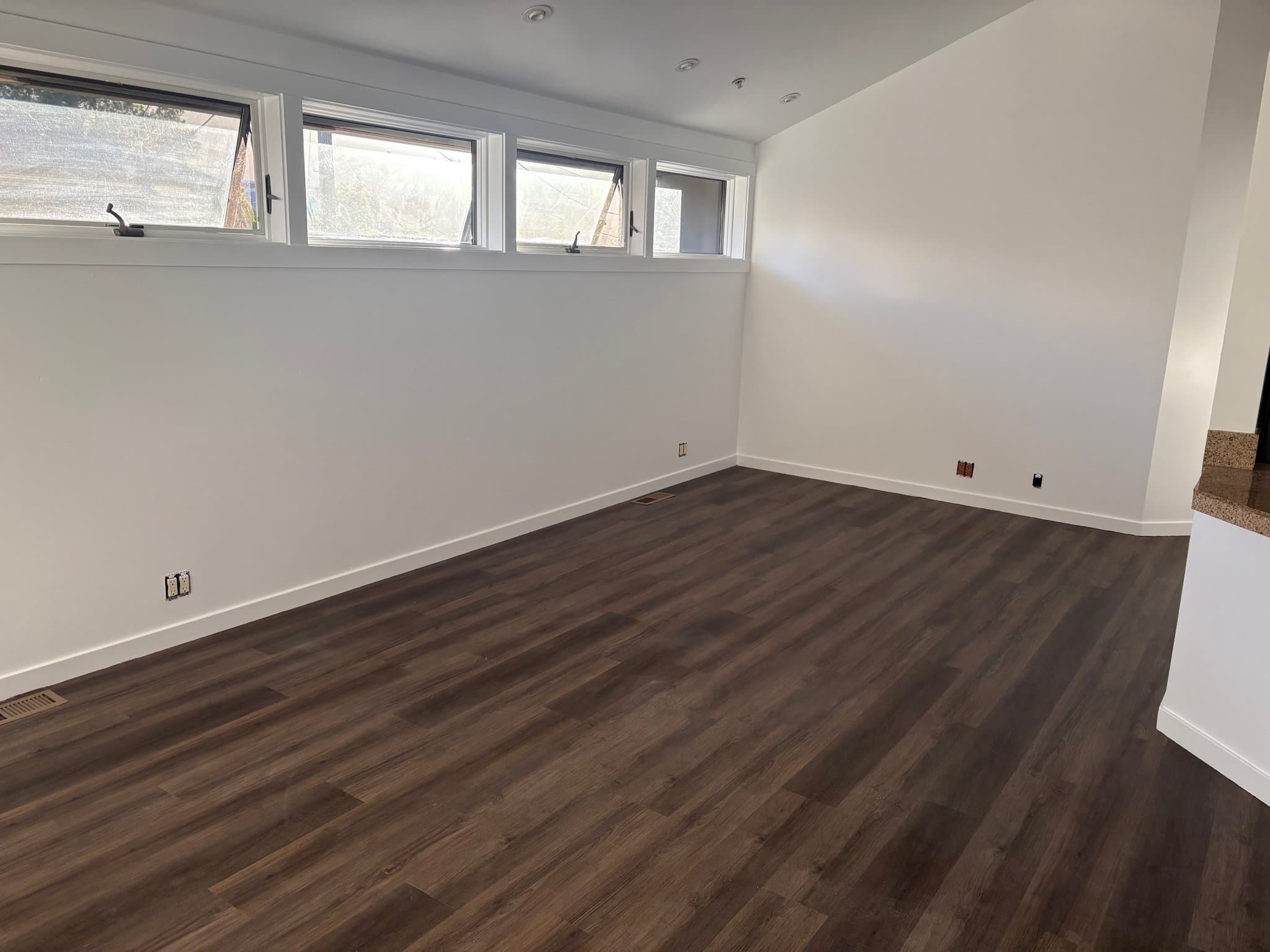 Kentfield Apartment: 35 Bayview Rd