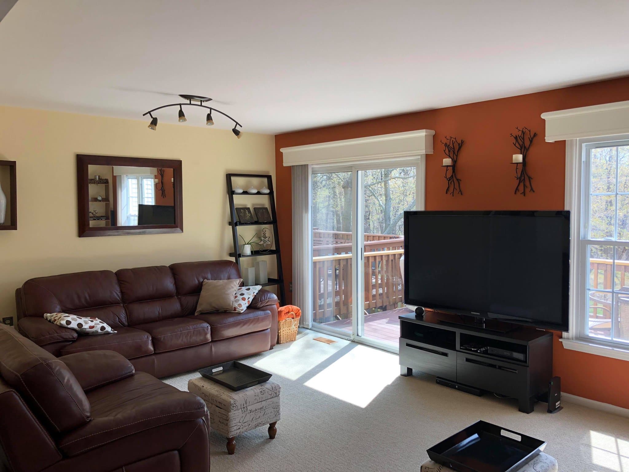Alexandria Townhome: 5623 Ridge View Dr