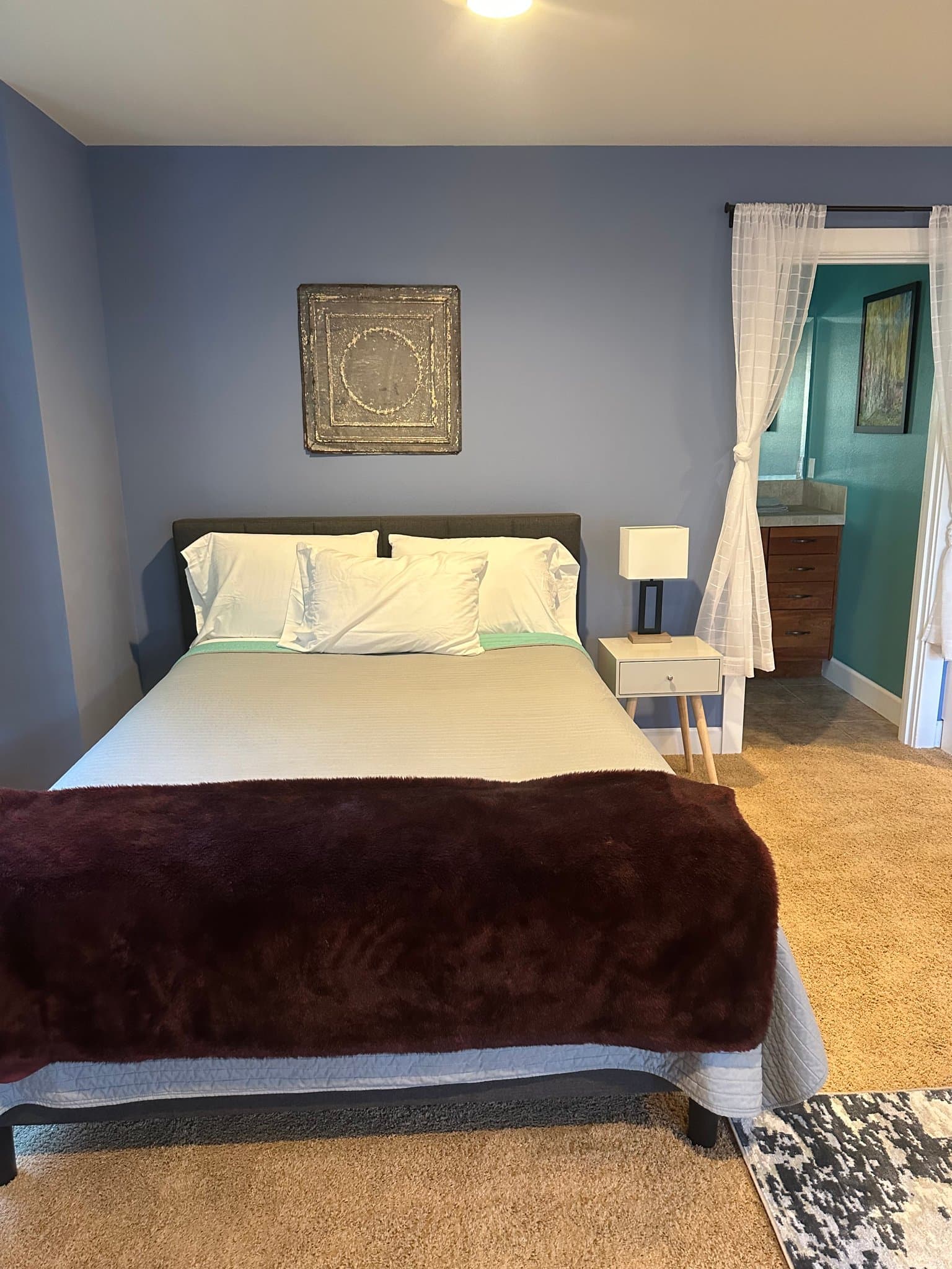 Bend House: 61525 cultus lake court