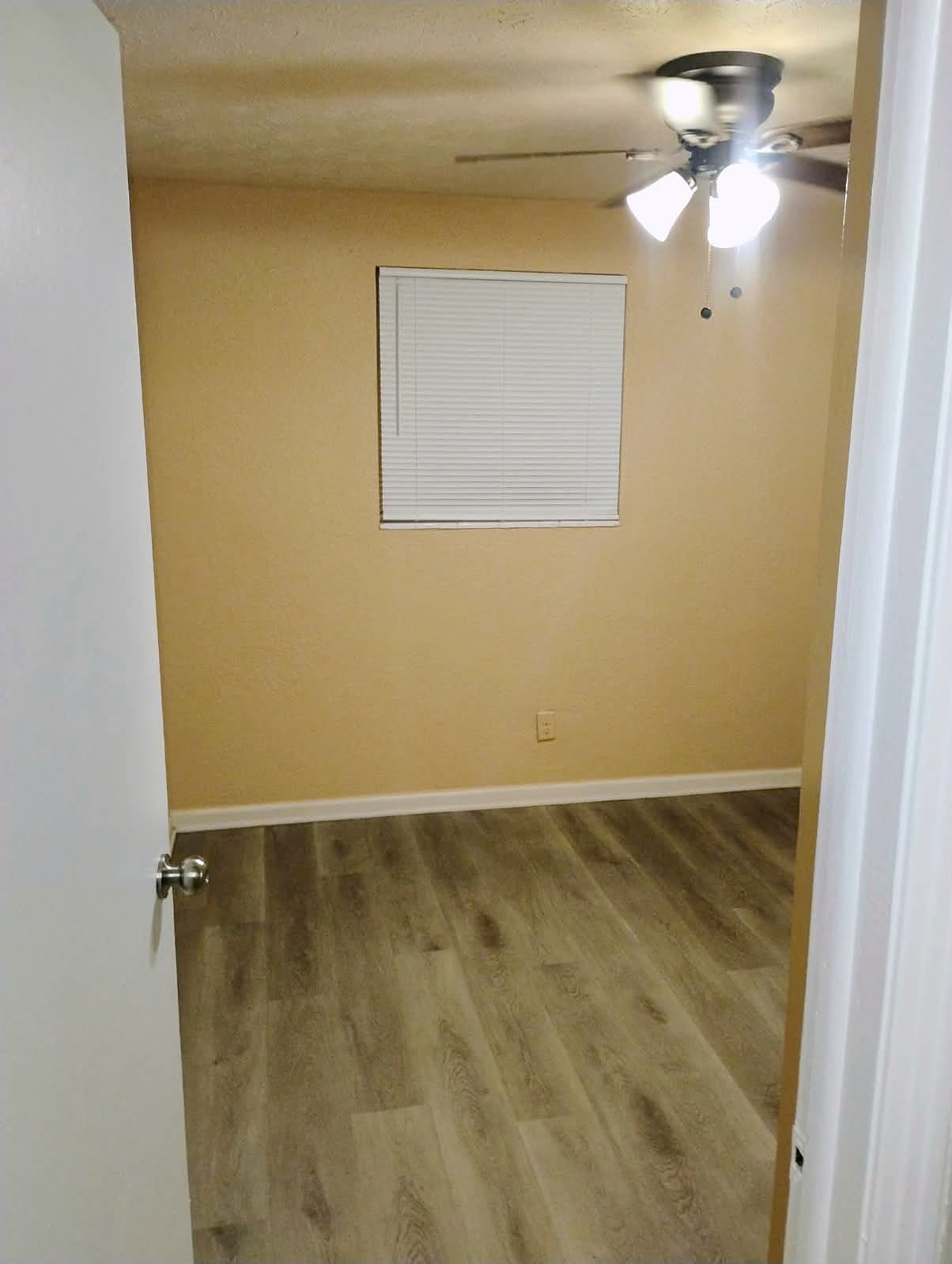 Jacksonville House: 5028 Brannon Ave
