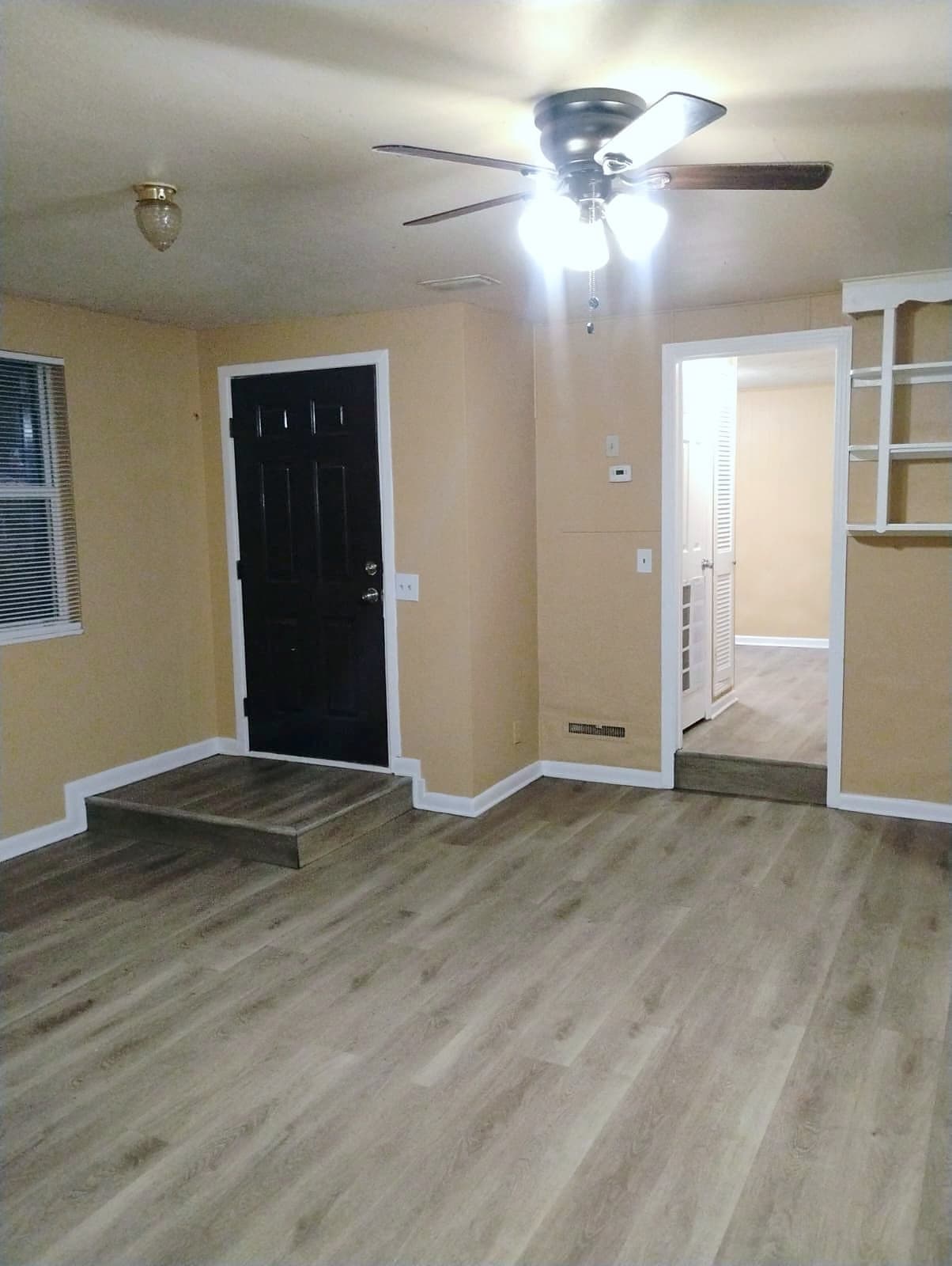 Jacksonville House: 5028 Brannon Ave