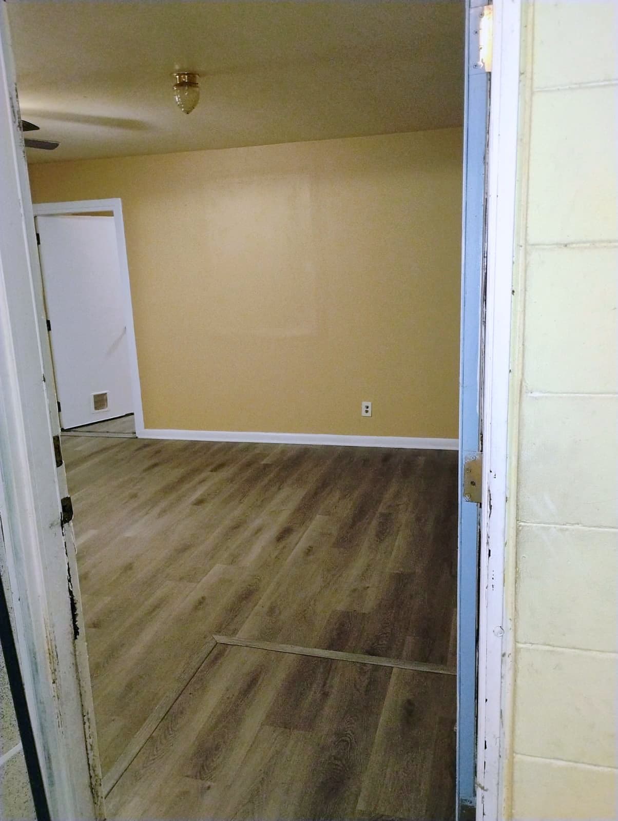 Jacksonville House: 5028 Brannon Ave