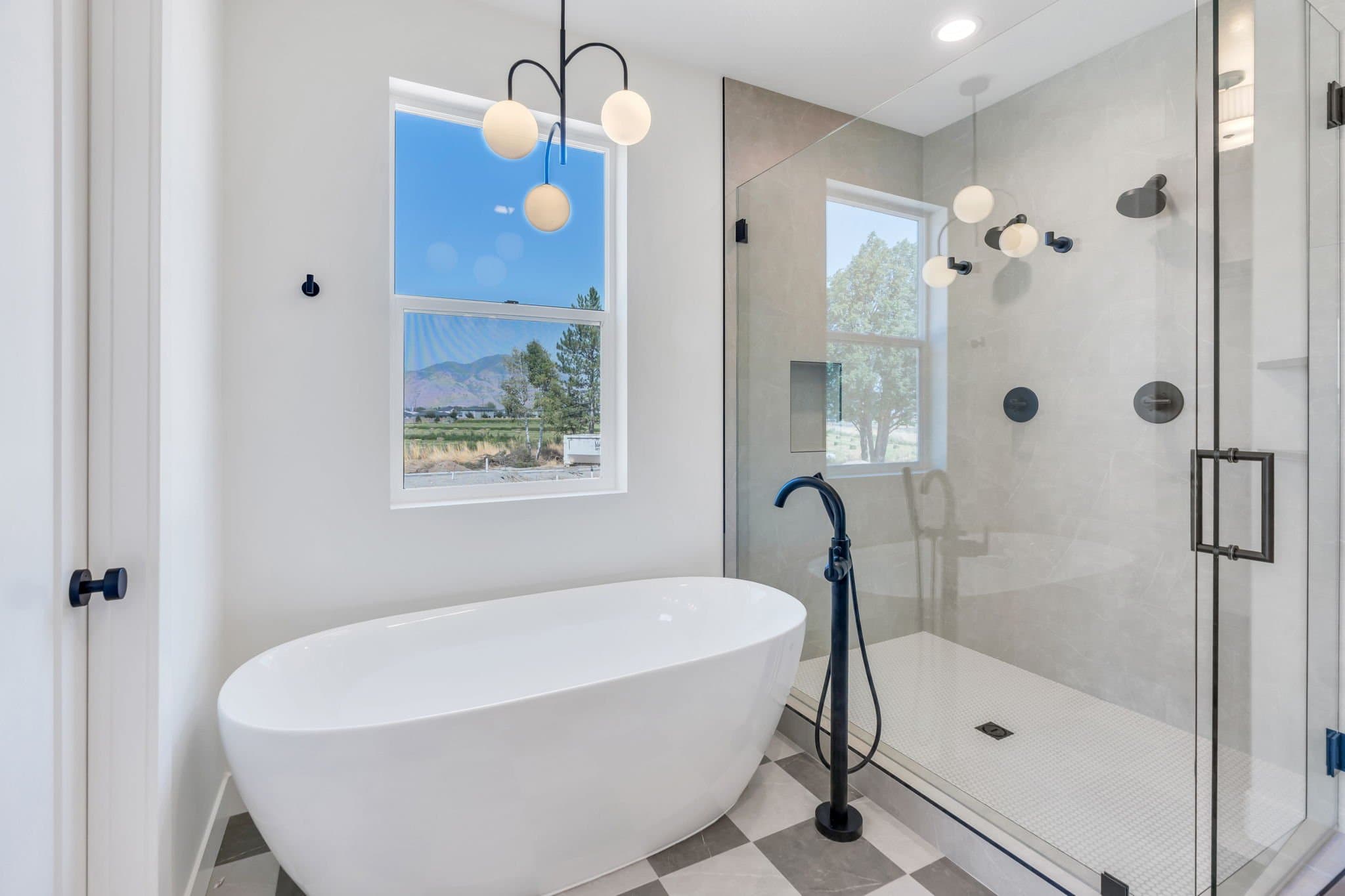 Spanish Fork Apartment: 296 S 2580 E