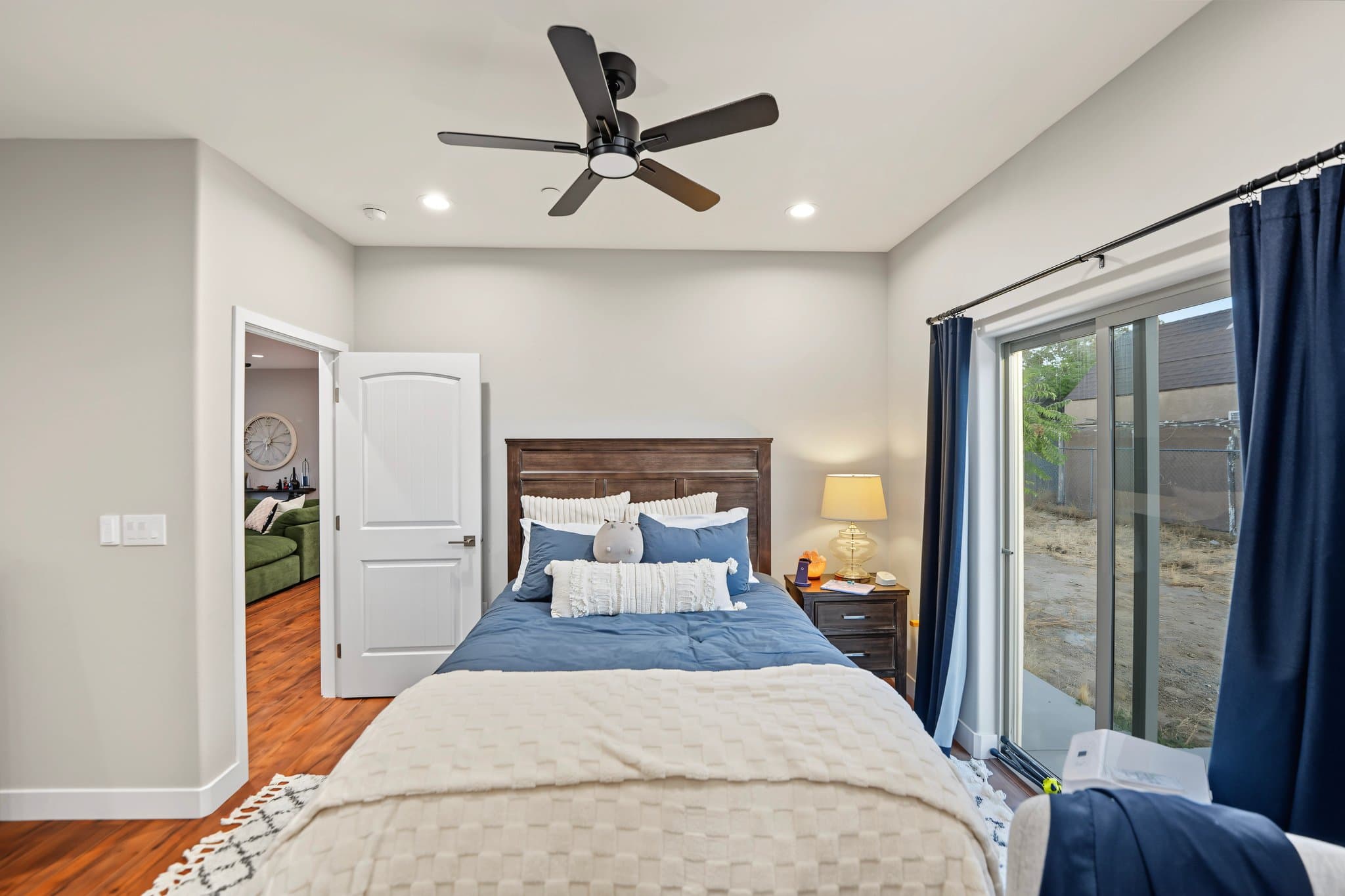Lancaster House: 4858 W Avenue L2