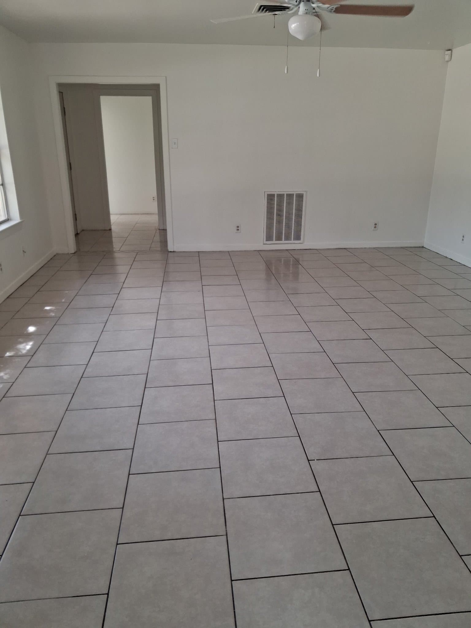 Conroe House: 202 Avenue J