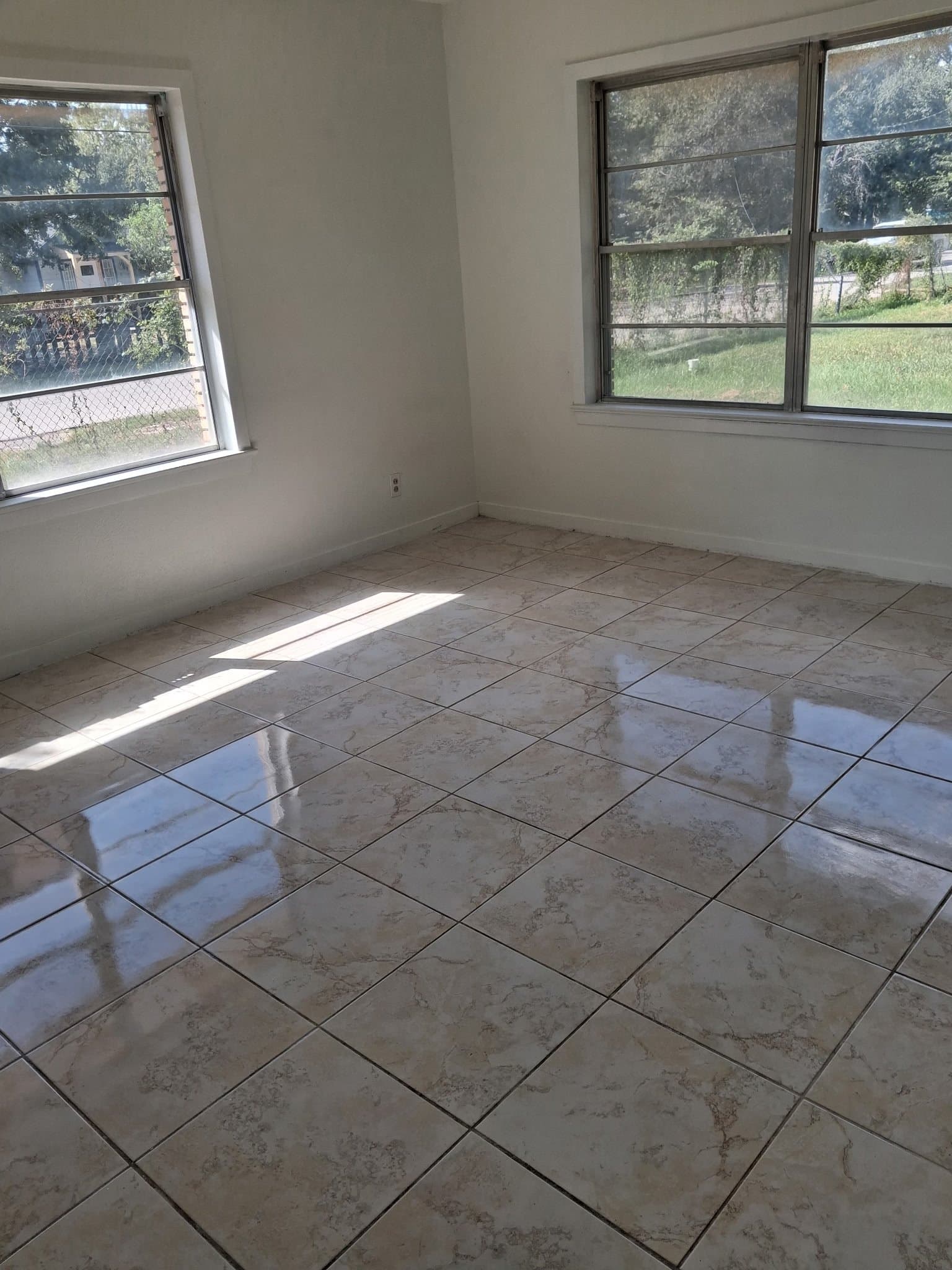 Conroe House: 202 Avenue J