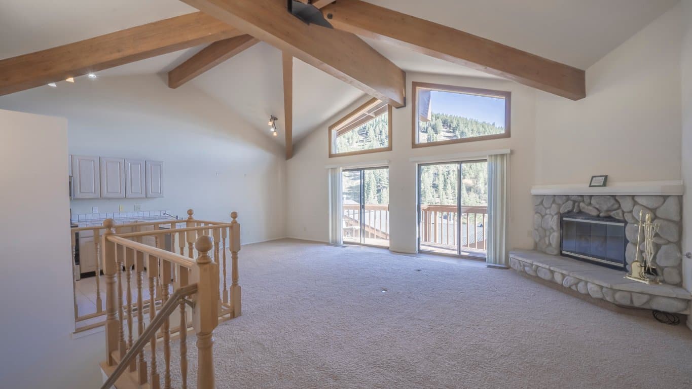 Incline Village Townhome: 400 Fairview Blvd