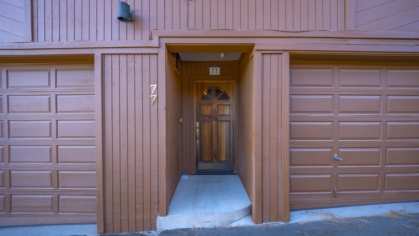 Incline Village Townhome: 400 Fairview Blvd