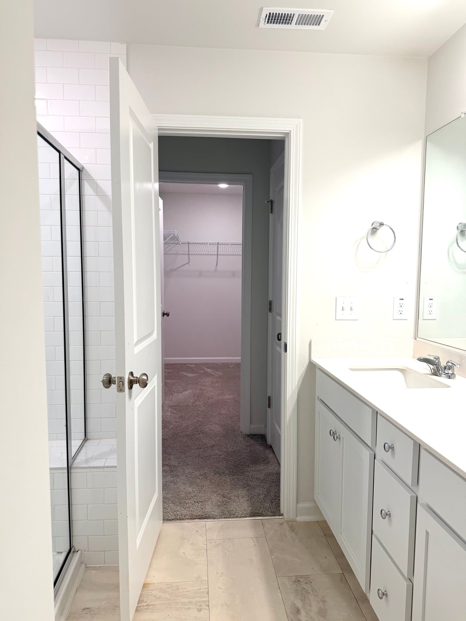 Jamestown Townhome: 4018 Beckton Trail