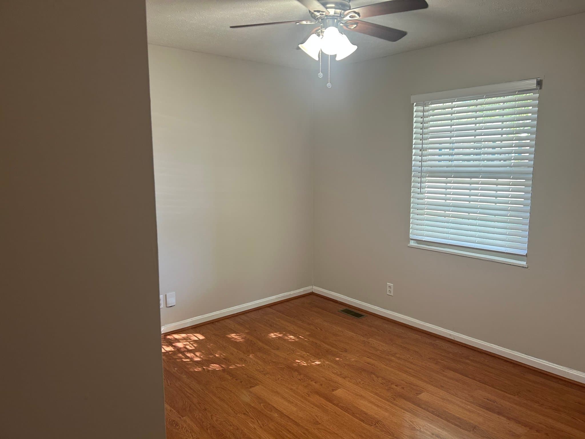 Louisville House: 7210 Gorham Way