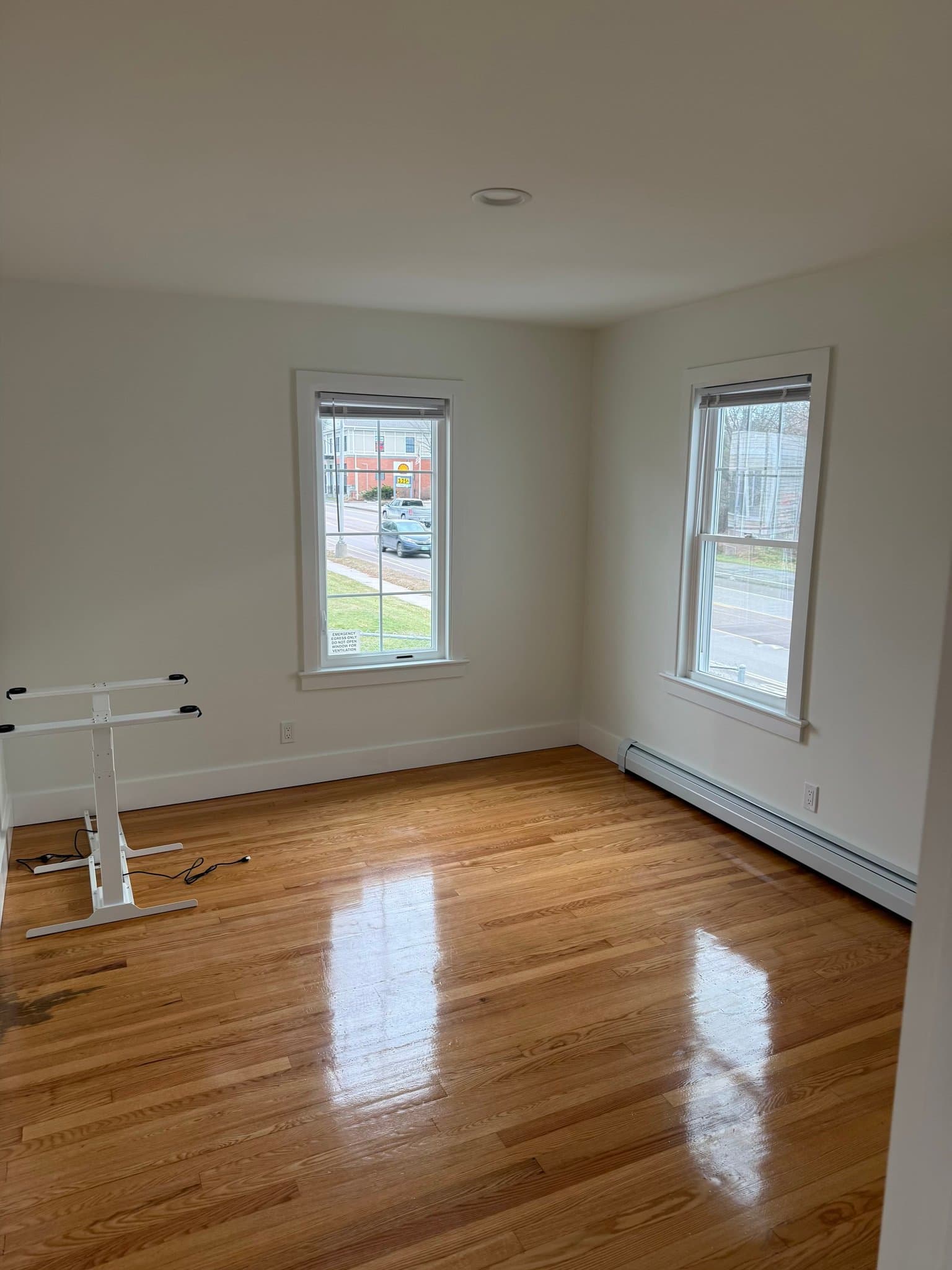 Winooski Single Room: 265 east allen street