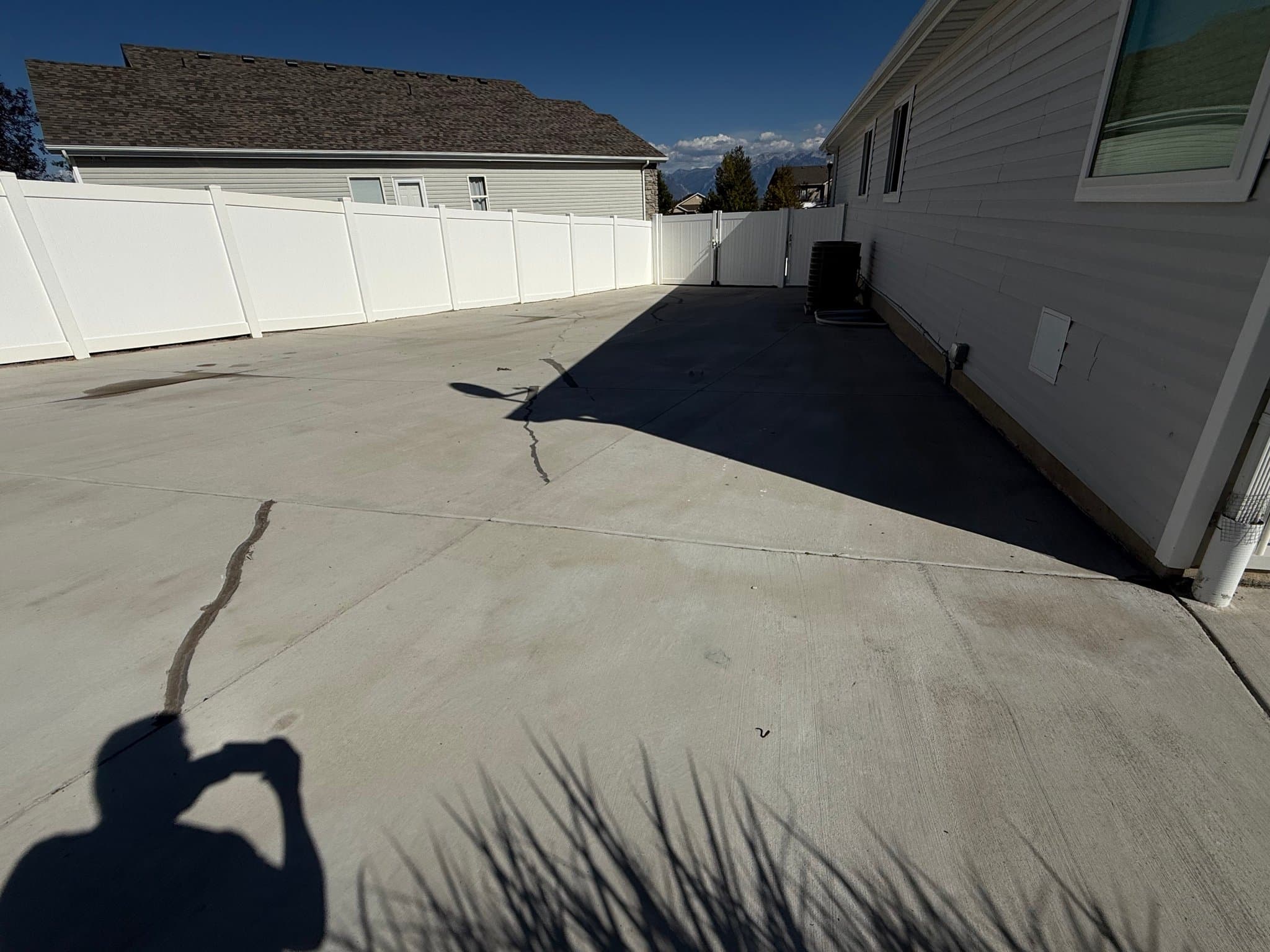 WEST JORDAN House: 8374 S 6465 W