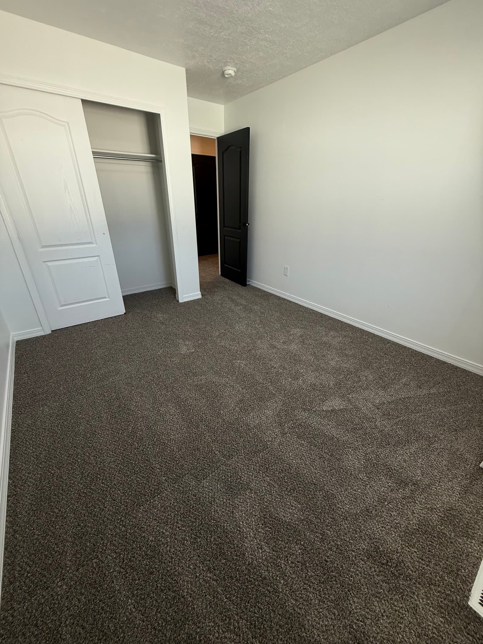 WEST JORDAN House: 8374 S 6465 W
