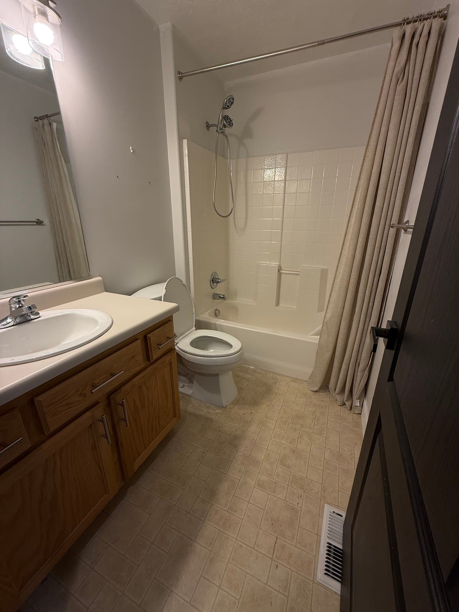 WEST JORDAN House: 8374 S 6465 W