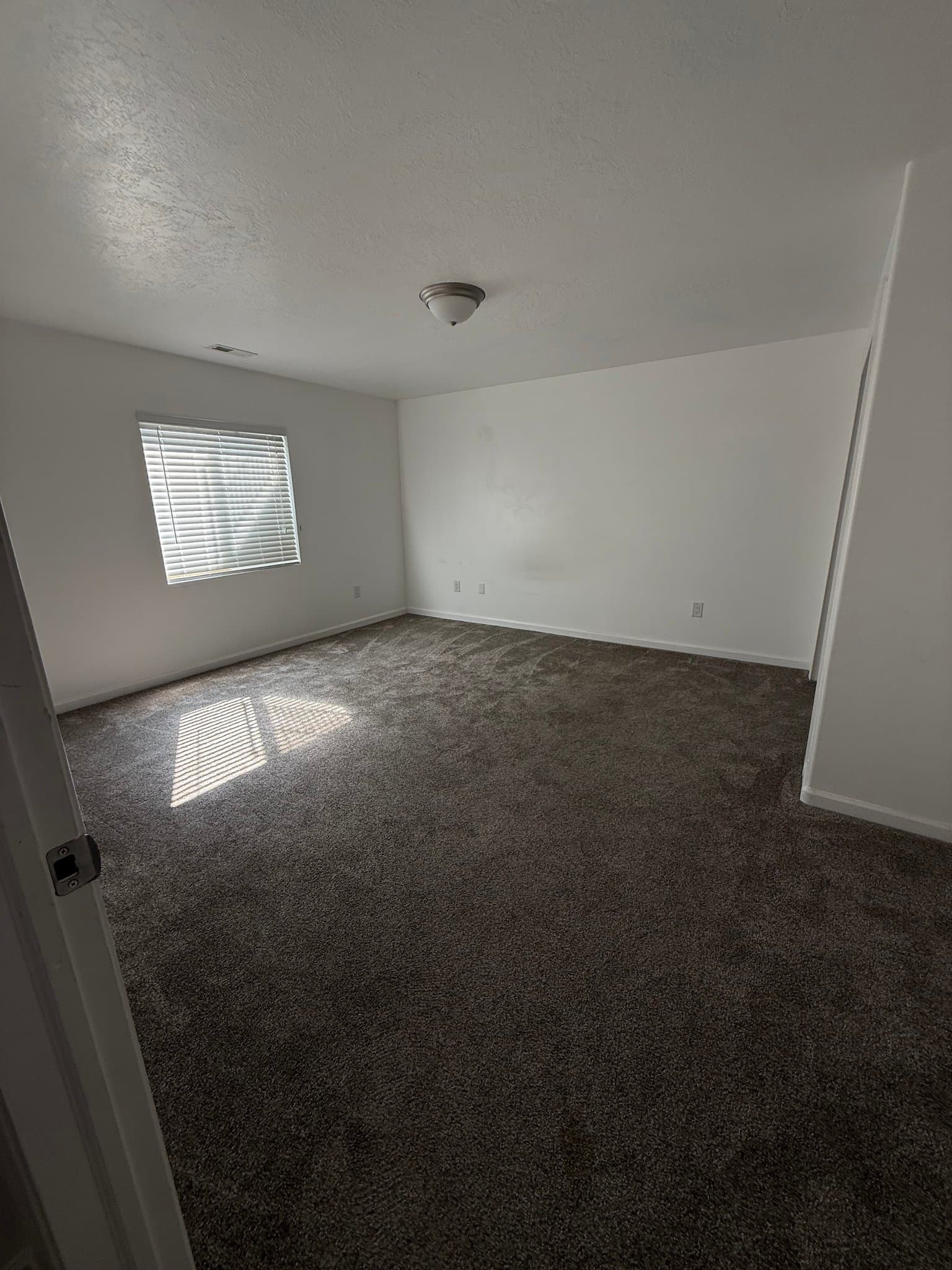 WEST JORDAN House: 8374 S 6465 W