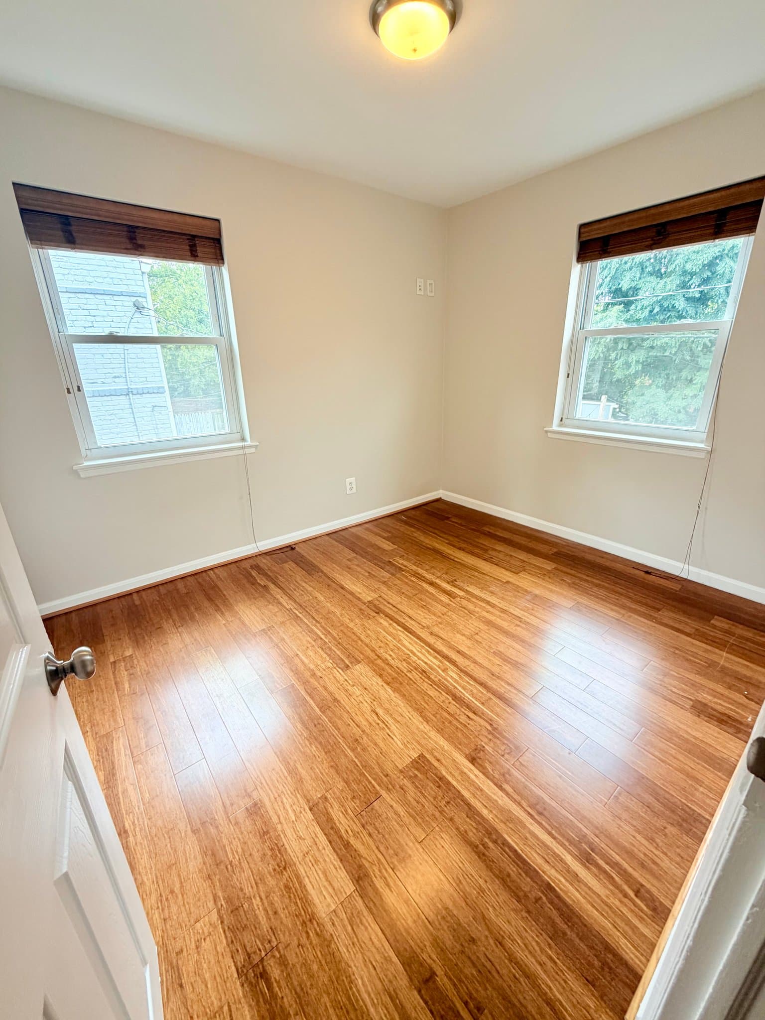 ARLINGTON Townhome: 840 South Highland Street