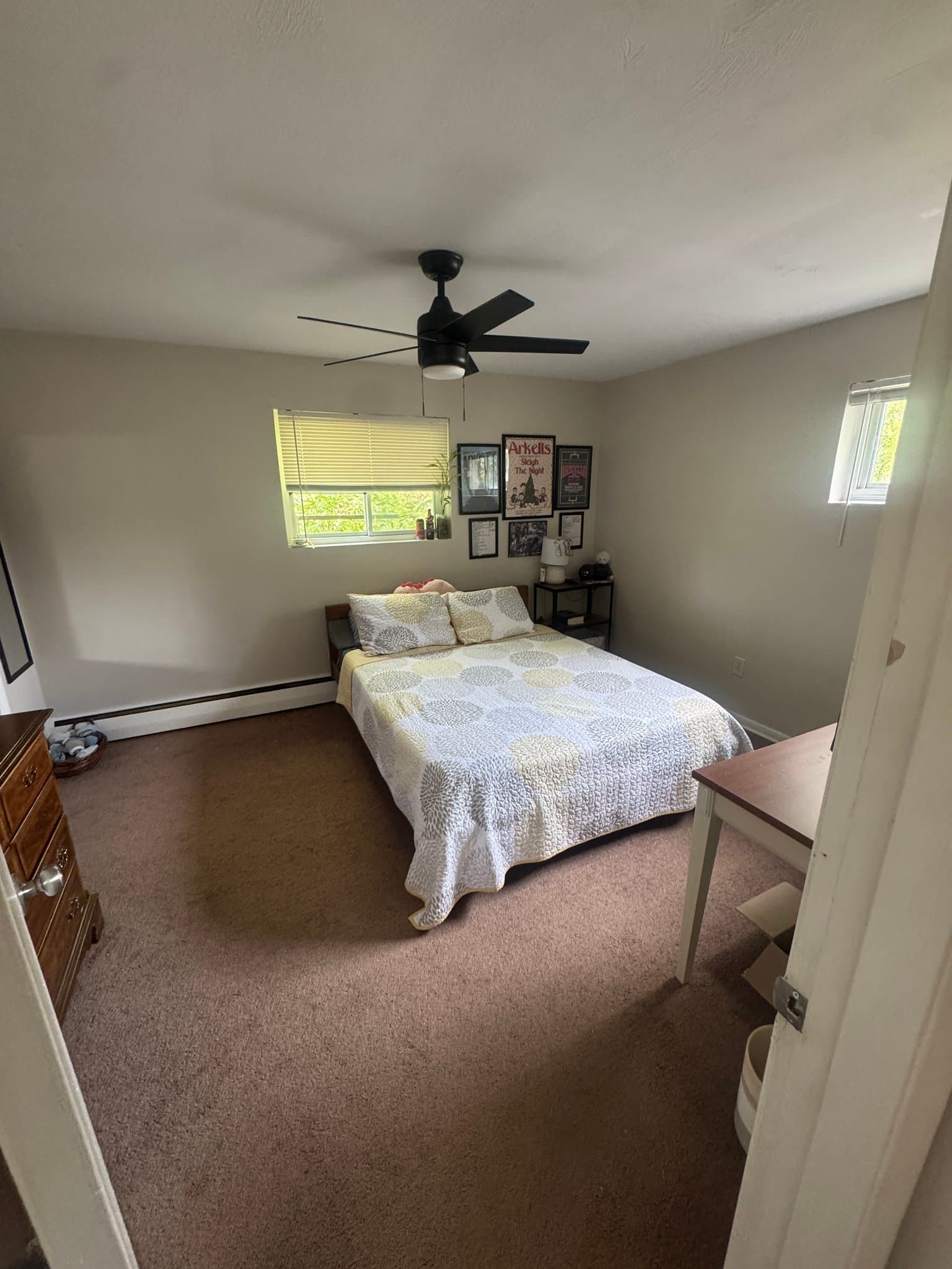 Hamburg Single Room: 335 Buffalo Street