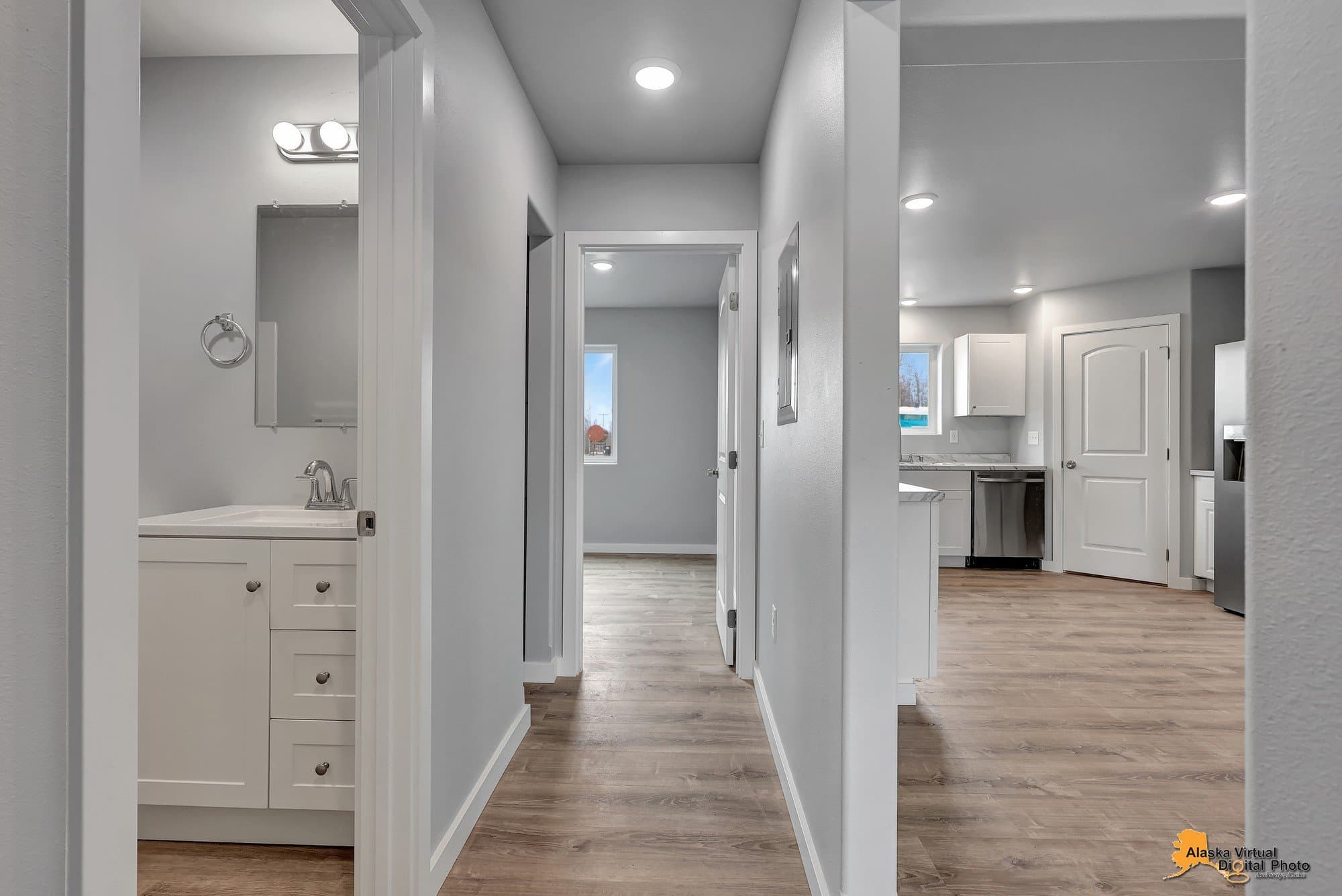 Big Lake Townhome: 4712 S Kenaka Bena Loop