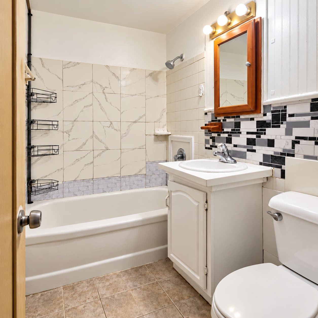 Flint House: 2914 Leith St