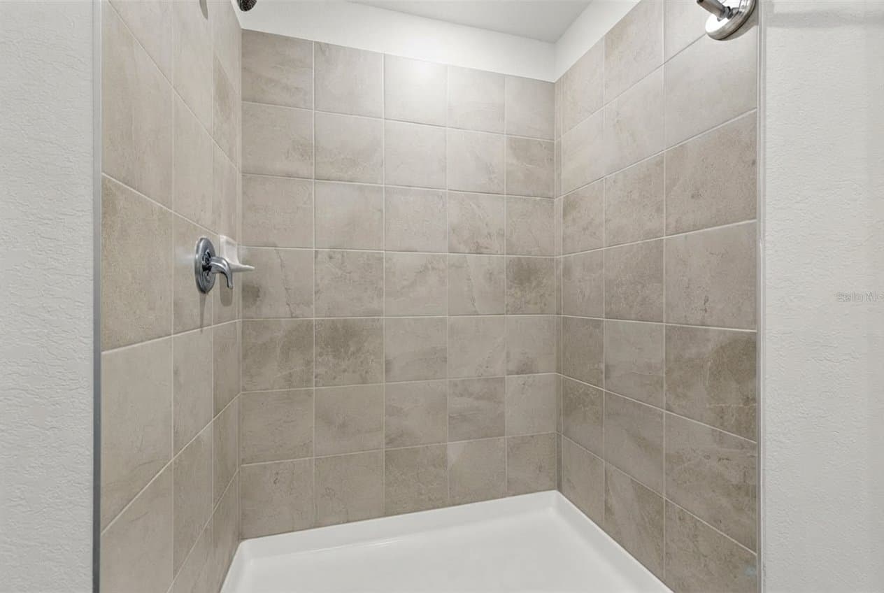 Bradenton House: 13981 Lilac Sky Ter