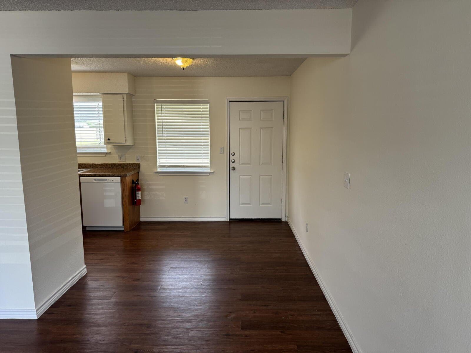 San Marcos Apartment: 20105 San Marcos Hwy