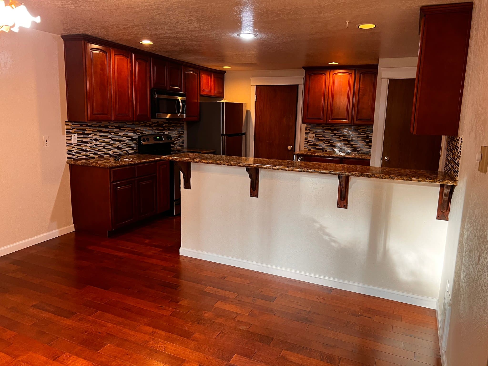 Everett House: 12417 51st