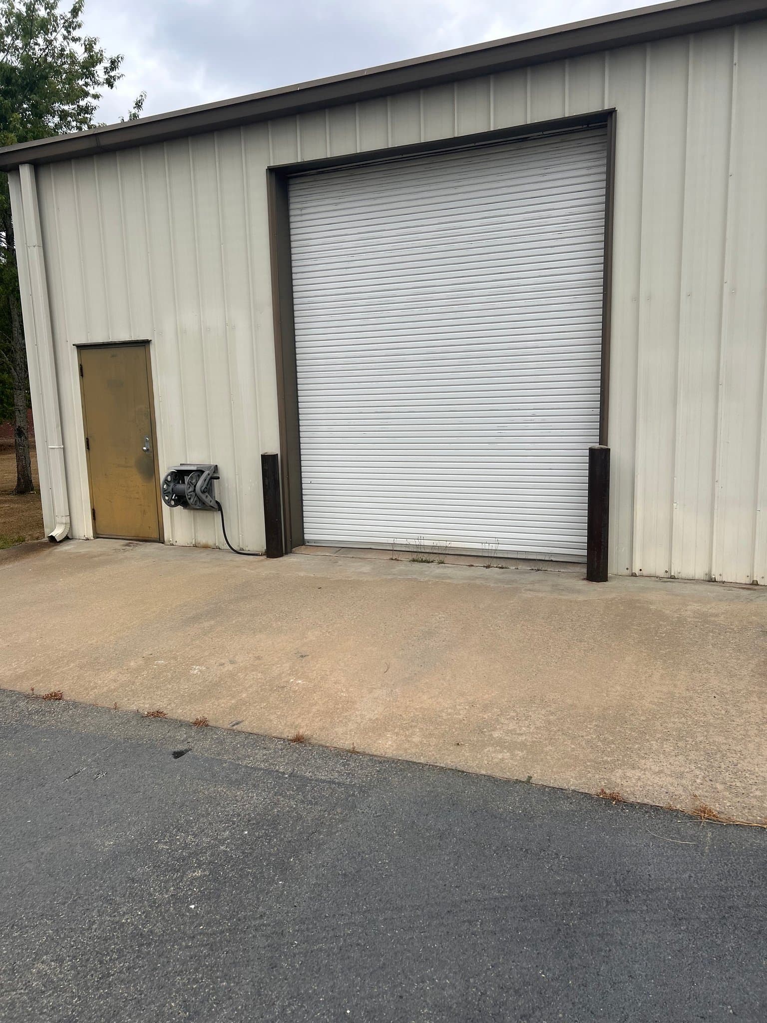 Glennville Other: 102 cloverdale rd