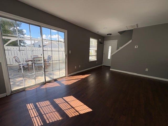 Raleigh House: 1600 Beacon Village Dr