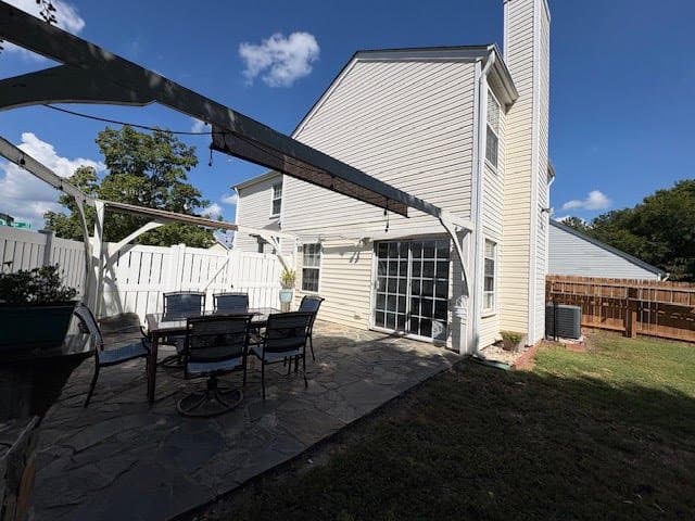 Raleigh House: 1600 Beacon Village Dr